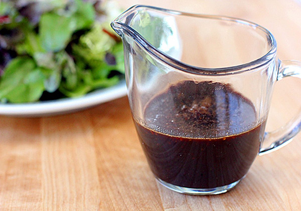 Low-Fat Balsamic Vinaigrette