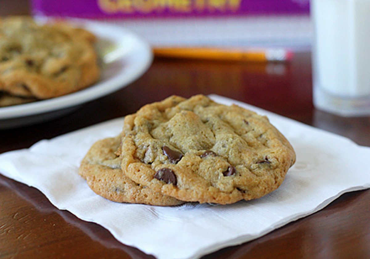 The BEST Chocolate Chip Cookies