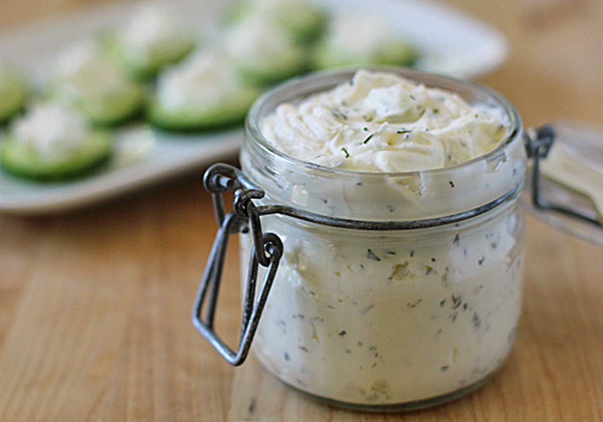 Homemade Light “Boursin” Garlic and Herb Cheese