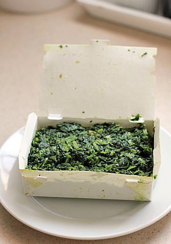 How to Squeeze Dry Frozen Spinach