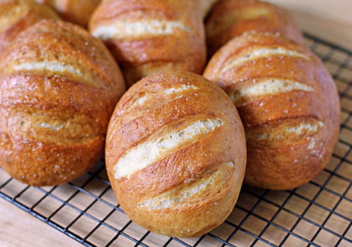 Pretzel Rolls