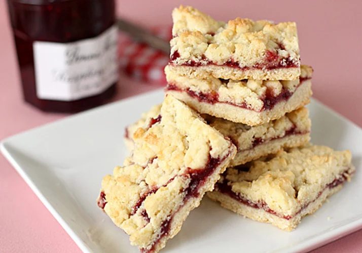 Raspberry Crumb Bars