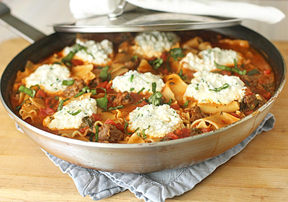 Skillet Lasagna with Sausage and Spinach