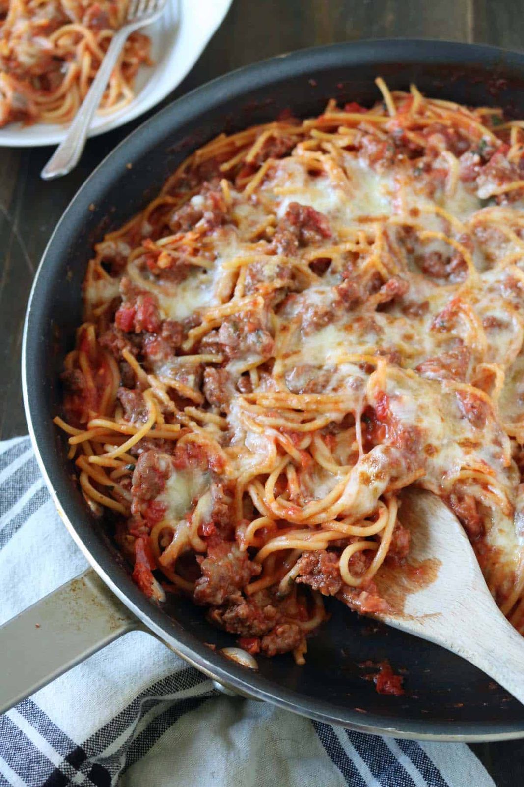 Skillet Spaghetti with Meat Sauce