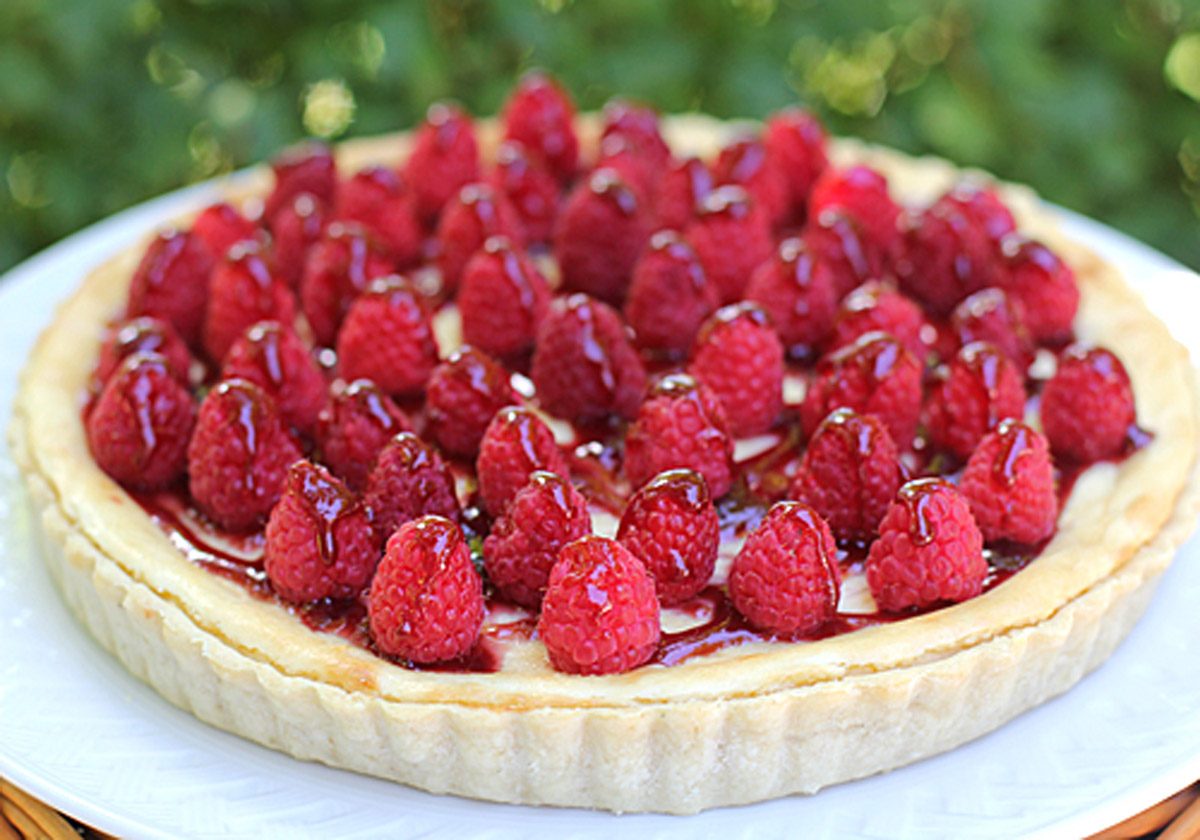 Raspberry Cream Cheese Tart