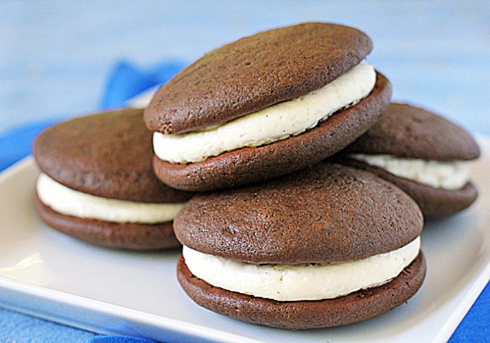 Chocolate Kahlúa Whoopie Pies