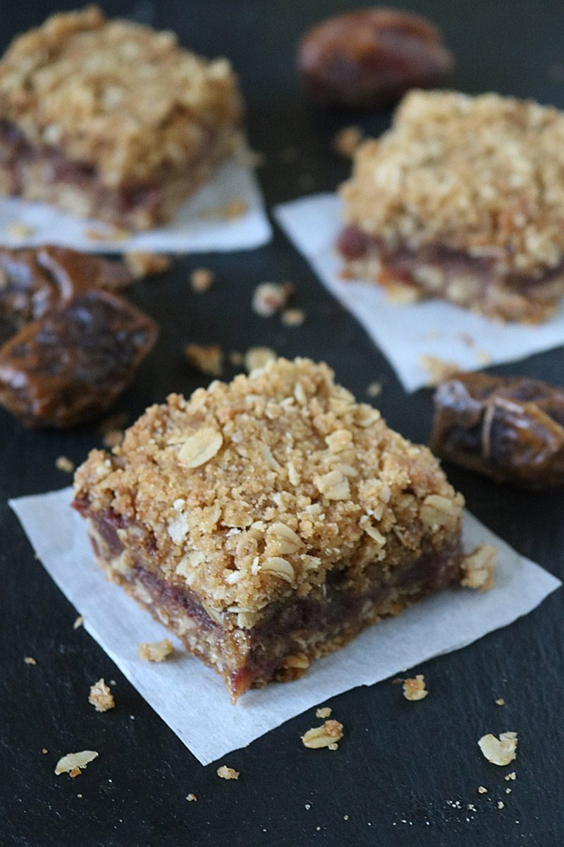 Matrimonial (Oatmeal-Date) Bars