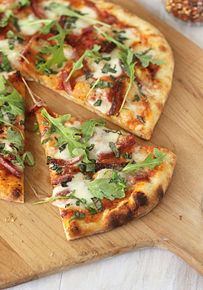 Salami and Arugula Pizza